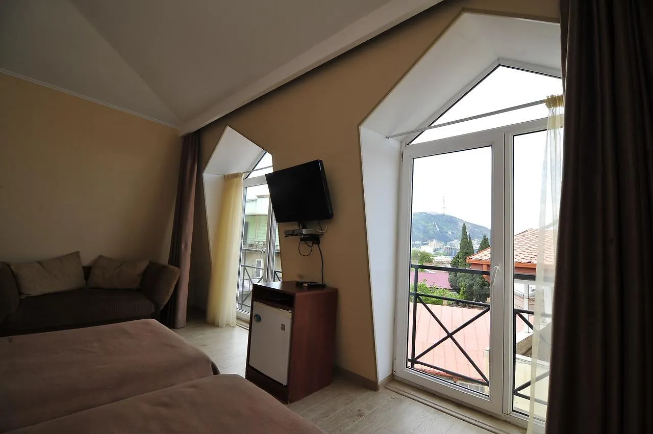 Armazi Palace Tbilisi Hotel